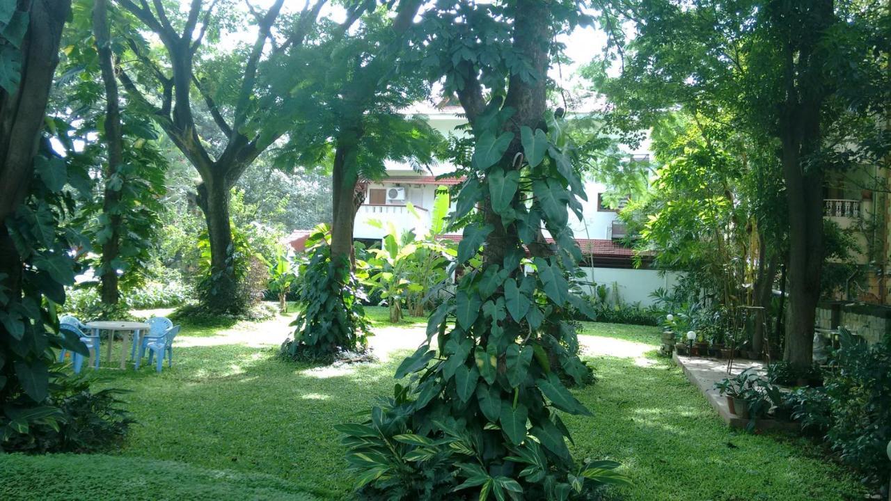 Villa Serena Bangalore Esterno foto