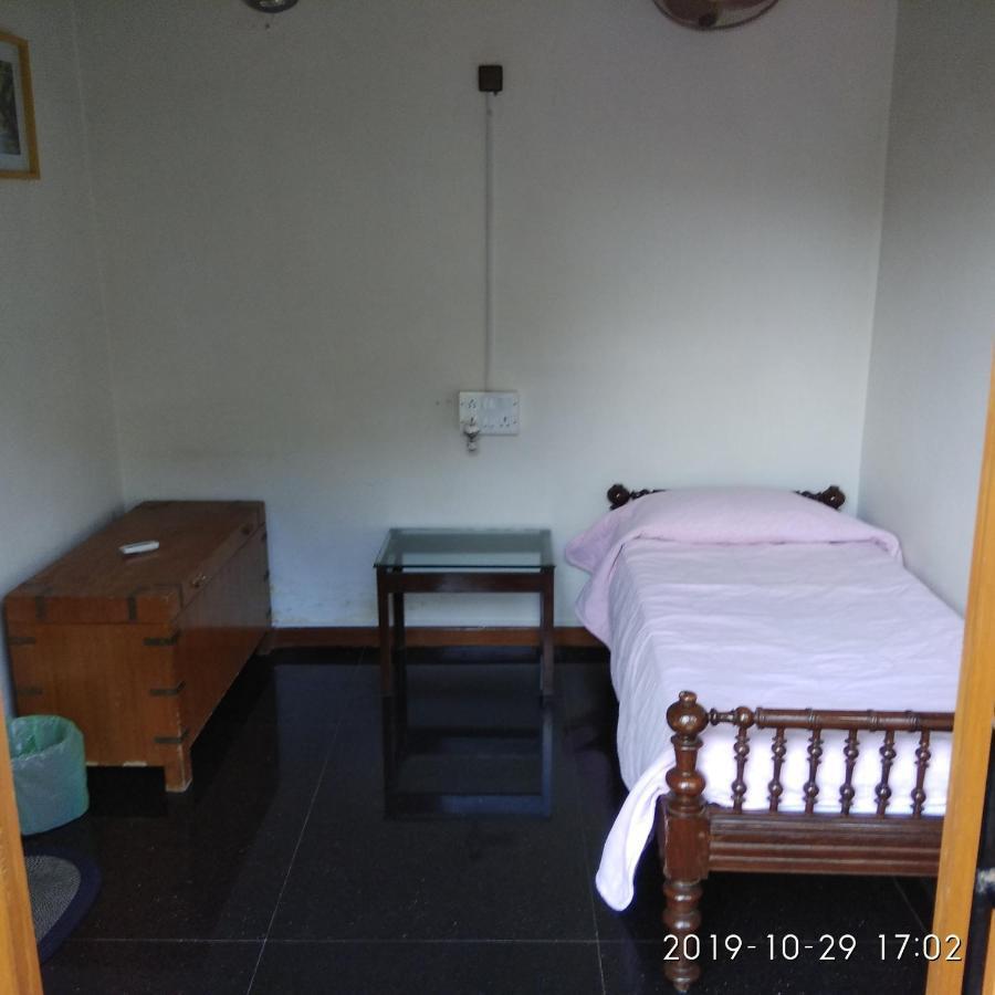 Villa Serena Bangalore Esterno foto