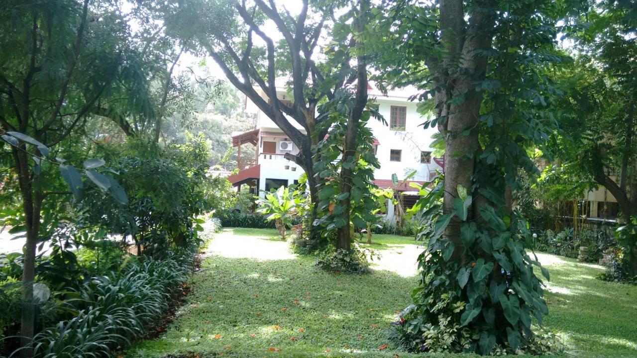 Villa Serena Bangalore Esterno foto